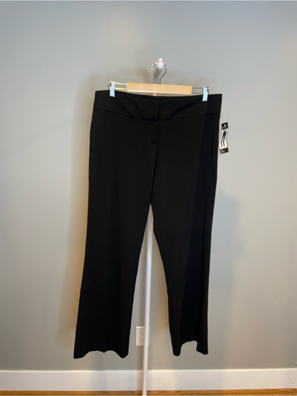 Kenneth Cole New York Black Wide Leg Pants NWT - Size 14 Short
